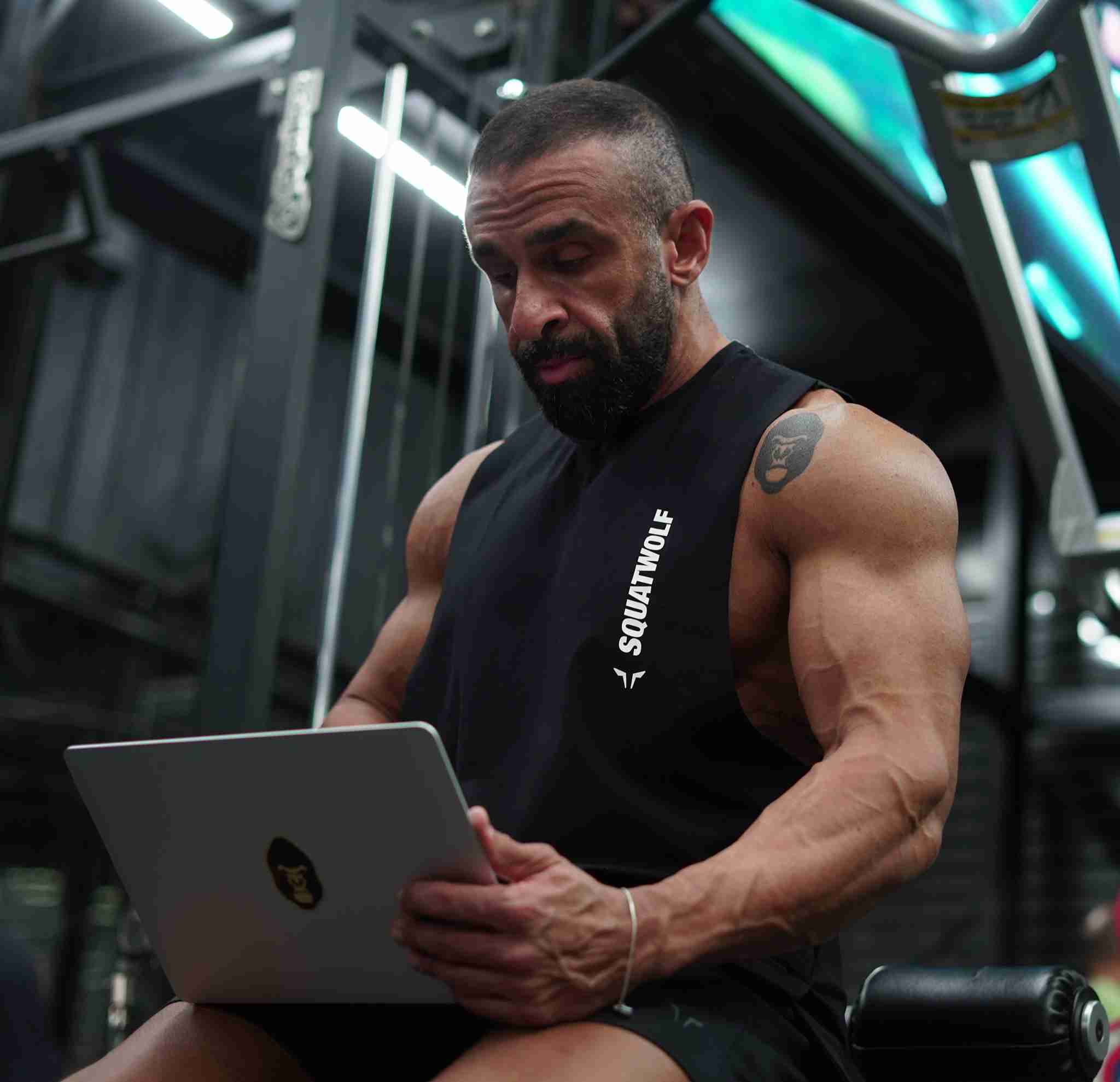 متابعة على مدار الساعة